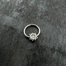Load image into Gallery viewer, 16G 3/8 Clear Gem Starry Flower Hinged Segment Ring