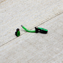 Load image into Gallery viewer, Green Poison Bottle Glow in the Dark Halloween Double Mount Belly Ring