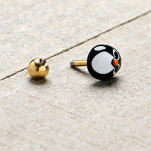 Load image into Gallery viewer, 16G 1/4 Gold Tone Round Penguin Face Holiday Cartilage Earring