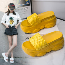 Load image into Gallery viewer, High Slippers Women Open Toe Sandals Summer Soft Slipper Indoor Outdoor Beach Shoes Comfort Platform Sandals Open Toe Leather Slippers Lightweight Flip Flops Shoes For Summer