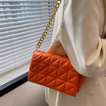 Load image into Gallery viewer, New Adorable Women's Handbag Green Small Flap Shoulder Bag In Thick Metal Chain Women's Clutch Bags Luxury Ladies Shoulder Purse
