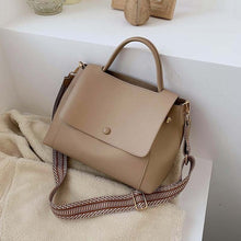 Load image into Gallery viewer, Casual Simple Leather Crossbody Bag For Women And Girls Designer Shoulder Messenger Travel Bag For Ladies