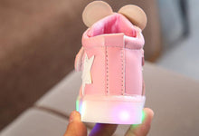Load image into Gallery viewer, Girl LED Lights Shoes Flexible Casual Design Comfortable Soft Toddler Shoe For Running Walking Excellent Gift