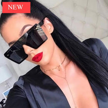 Load image into Gallery viewer, NEW Top Oversized Square Modern Woman And Ladies Fashion Retro Gradient Sunglasses With Big Frame And Vintage Eyewear UV400 Protection