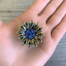 Load image into Gallery viewer, Blue Faux Druzy Sunburst Flower Double Flare Plug Set 2G to 1"