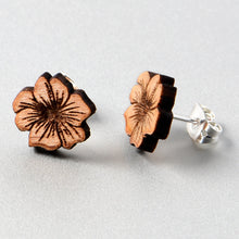 Load image into Gallery viewer, Natural Maple Wood Spring Flowers Stud Earrings