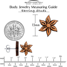 Load image into Gallery viewer, Natural Maple Wood Blooming Flowers Stud Earrings