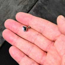 Load image into Gallery viewer, 16G 1/4 Cute Kitty Cat Yin Yang Cartilage Tragus Earring by Onyx O