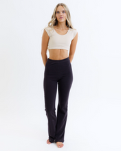 Load image into Gallery viewer, Contour Demi Tee