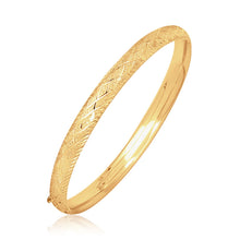 Load image into Gallery viewer, 14k Yellow Gold Diamond Cut Design Dome Motif Children's Bangle