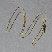 Load image into Gallery viewer, 18k Yellow Gold Diamond Cut Cable Link Chain (0.80 mm)