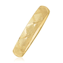 Load image into Gallery viewer, 10k Yellow Gold Dual-Textured Diamond Pattern Bangle