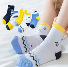 Load image into Gallery viewer, 5 Pairs Baby Boys Winter Socks Cartoon Bear Kids Spring Autumn Cotton Breathable For Kids