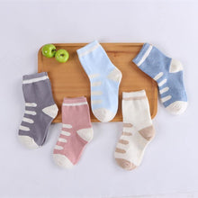 Load image into Gallery viewer, Luxury Modern 5pair Socks Set Kids Soft Cotton Socks Baby Cute Cartoon Warm Dots Fashion Sport Socks For Firls and Boys Kids
