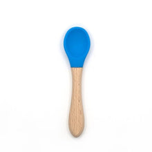 Load image into Gallery viewer, 2PCS Bamboo Training Spoons Organic Soft Baby Feeding Silicone Tip Spoon Scoop Easy Grip Handle Toddlers Infant Gifts For Parents And Baby Boys Or Girls