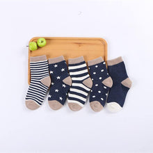 Load image into Gallery viewer, Luxury Modern 5pair Socks Set Kids Soft Cotton Socks Baby Cute Cartoon Warm Dots Fashion Sport Socks For Firls and Boys Kids
