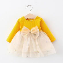 Load image into Gallery viewer, Autumn Baby Girl Princess Clothes Cute Girls Long Sleeve T-shirt Tops Cartoon Giraffe For Baby Girls