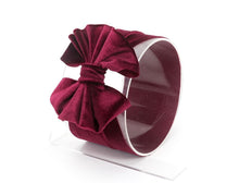 Load image into Gallery viewer, New Large Bow Baby Headband Velet Soft Bowknot Girl Accessories Hair Solid Messy Bows Toddler Headbands Baby Head Wraps Turban Big Bow for Girls