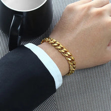 Load image into Gallery viewer, Women's Men's Bracelet Stainless Steel Cuban Link Chain Bracelets Gold Color Silver Color Fashion Wholesale Jewelry KBB10