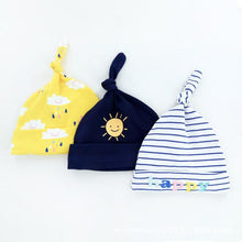 Load image into Gallery viewer, Printed Baby Hats & Caps For Newborn Baby Accessories In Elegant Modern Design Set Of 3PCS For Baby Kids