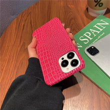 Load image into Gallery viewer, Genuine Leather Case for iPhone 13 Pro Classic Pattern Real Leather Full Coverage High-end Luxury Glossy Leather Couple Soft Case For iPhone 14 11 12 13 Pro Max 7 8 Plus 2 iPhone Cover
