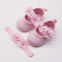 Load image into Gallery viewer, Baby First Walker Shoes Kids Girls Baby Party Ballerina Shoes Infant 3D Flower Rhinestone Shoes In Modern Design
