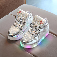 Load image into Gallery viewer, Modern Trend NEW Fashion Style Baby Fashion Sneakers For Children Girls Star Luminous Child Casual Colorful Light LED Shoes Sneakers
