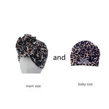 Load image into Gallery viewer, Luxury Mdoern Set 2PCS Baby and Mom Headbands Set Flower Bowknot Newborn Turban Cross-tied Mommy Headband Bow