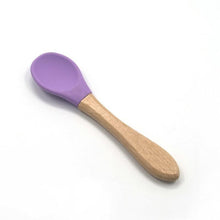Load image into Gallery viewer, 2PCS Bamboo Training Spoons Organic Soft Baby Feeding Silicone Tip Spoon Scoop Easy Grip Handle Toddlers Infant Gifts For Parents And Baby Boys Or Girls