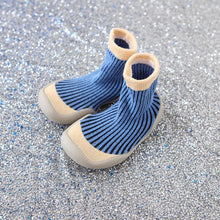 Load image into Gallery viewer, Modern Baby Comfortable Toddler First Walker Girl Kids Soft Rubber Shoe Anti-slip Boy Shoes