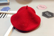Load image into Gallery viewer, Baby Hat Beret British Painter Bud Of Pure Wool Cap For Girls In Modern New Retro Design