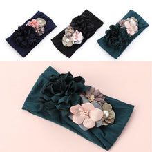 Load image into Gallery viewer, Luxury Handamde Pearl Baby Kids Fashion Headbands Nylon Flower Girl Hairband Pearl Turban Soft Bow