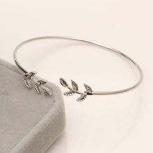 Load image into Gallery viewer, Elegant Silver Gold Leaf Fashion Simple Gold Silver Plated Cuff Bracelets For WomenIn Modern Jewelry style