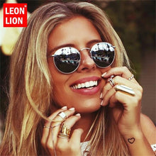 Load image into Gallery viewer, Leon Elegant Unisex Woman and Man Classic Round Sunglasses Designer Glasses Lady Round Luxury Retro Sunglasses With Vintage Mirror Oculos De Sol Gafas