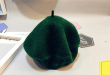 Load image into Gallery viewer, Baby Hat Beret British Painter Bud Of Pure Wool Cap For Girls In Modern New Retro Design