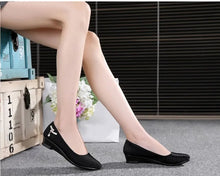 Load image into Gallery viewer, Women Ballet Wedges Shoes Female for Work Cloth Shoes Women Sweet Loafers Slip On Women's Wedges Shoes Oversize New Boat Shoes