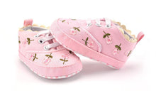 Load image into Gallery viewer, Baby Girl Shoes White Lace Soft Shoe Prewalker Walking Toddler Kids Shoes First Walker
