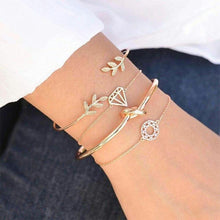 Load image into Gallery viewer, Fashion Bohemia Leaf Round Knot Cuff Bangle Gold Chain Charm Bracelet for Women Simple Geometric Bracelets Luxury Jewelry