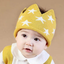 Load image into Gallery viewer, Modern Luxury New Trend Baby Hat Girls and Boys Crown Knitted Cap Toddler Empty Top Hats Newborn Design Woolen Yarn Bonnet For Kids