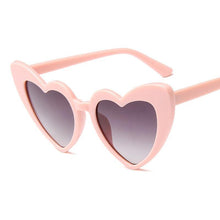 Load image into Gallery viewer, Elegant Retro Love Heart Sunglasses Women Big Frame Personality Sunglasses Fashion Cute Retro Cat Eye Vintage Sunglasses For Women and Girl