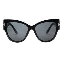Load image into Gallery viewer, New Luxury Polarized Elegant Sunglasses for Women and Lady Luxury Designer Fashion Cat Eye Style Oversized Sunglasses Gradient Sunglasses With UV400 Protection