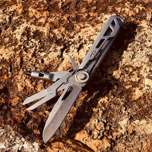 Load image into Gallery viewer, Outdoor pliers Multi-Functional Pliers Sleeveless Steel with Red wine pot Camping picnic Barbecue Kitchen EDC Appliances Tools