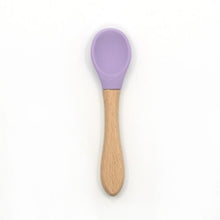 Load image into Gallery viewer, 2PCS Bamboo Training Spoons Organic Soft Baby Feeding Silicone Tip Spoon Scoop Easy Grip Handle Toddlers Infant Gifts For Parents And Baby Boys Or Girls