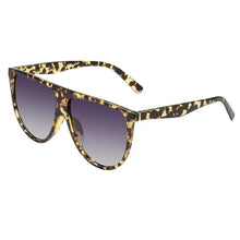 Load image into Gallery viewer, Luxury Popular and Famous Elegant Oversized Big Frame Oval Sqaure Woman Vintage Retro Woman Sunglasses With UV400 Protection