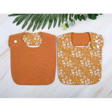Load image into Gallery viewer, Floral Vintage Newborn Double Side Bibs Boys Girls Waterproof Linen Cotton Saliva Towel