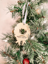 Load image into Gallery viewer, Wood Holiday Vampire Wreath Christmas Ornament