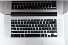 Load image into Gallery viewer, MacBook Pro (2015) 15-inch – Intel Core i7 2.8GHz – AMD Radeon R9 M370X