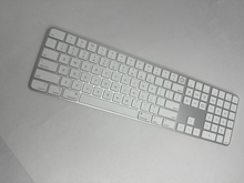 Load image into Gallery viewer, Apple Magic Keyboard 2 Touch ID & Numeric Keypad / Wireless Bluetooth / Open box