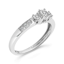Load image into Gallery viewer, 10K White Gold 1/2 Cttw Diamond Three Stone Ring
