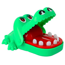 Load image into Gallery viewer, New Family Toys Crocodile Teeth Toys Alligator Family Party Toy Interactive Mini Biting Finger Game Non‑Toxic for Family Games